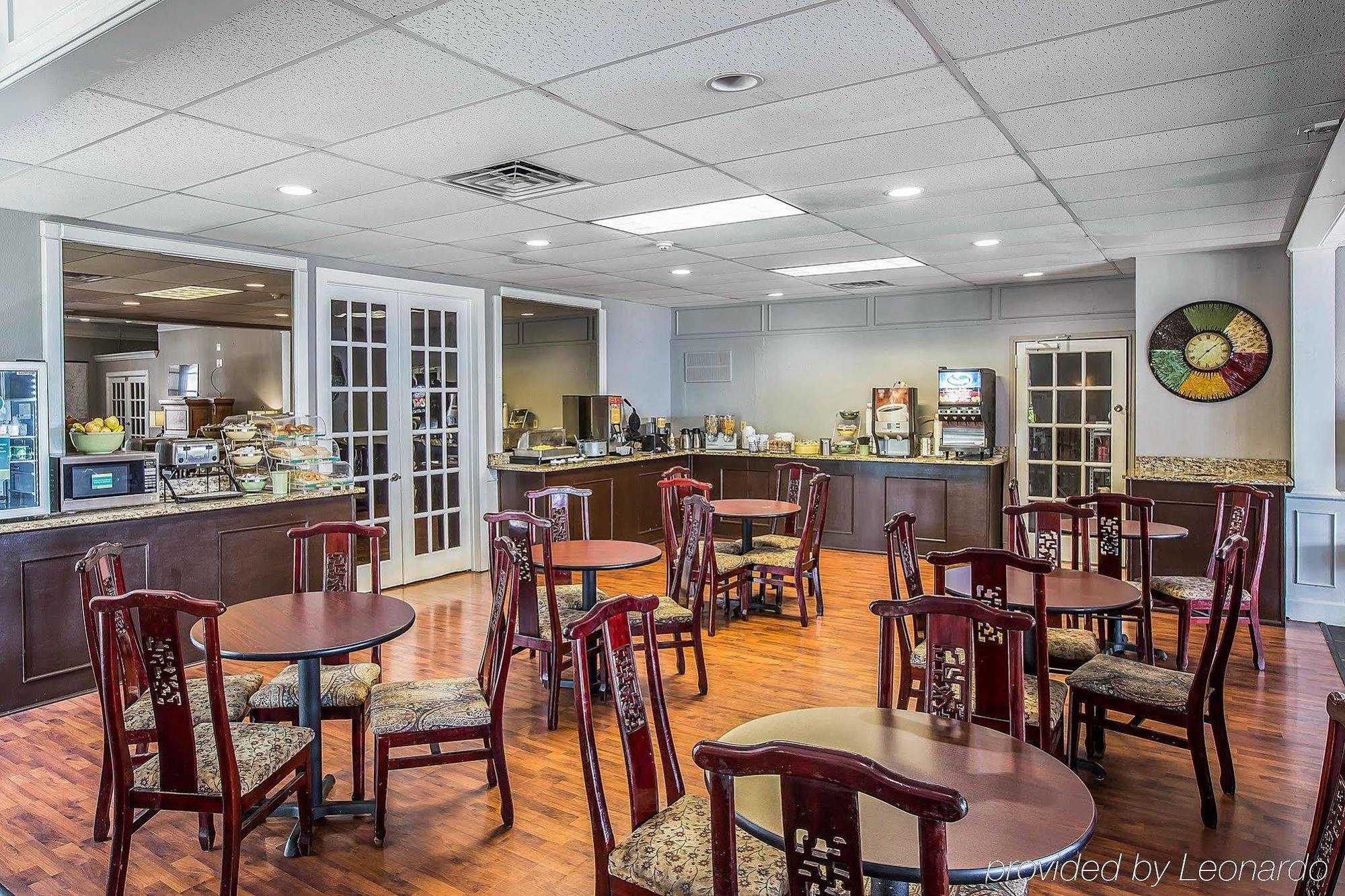 Greenville Inn & Suites ภายนอก รูปภาพ